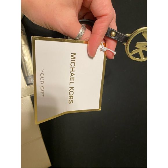 NWT Michael Kors White Sparkly Tote - Picture 6 of 10